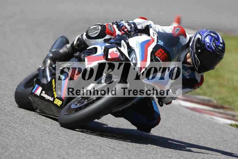 /43 08.08.2025 Discover the Bike ADR/Race 3 rot/666
